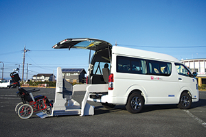 TOYOTA HIACE（ハイエース）